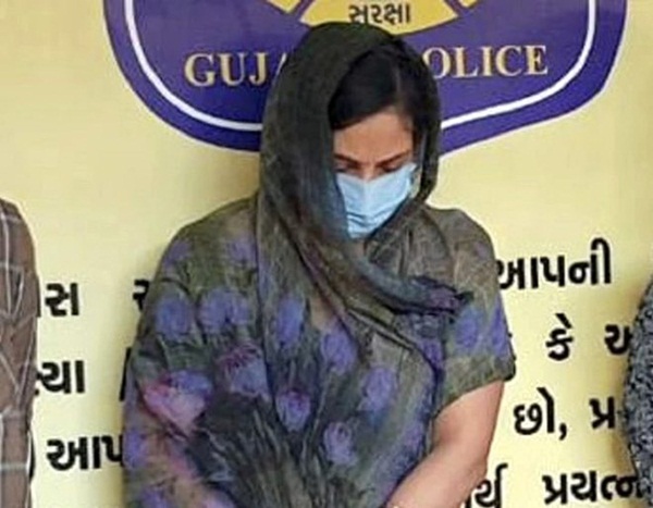 Vụ con dâu giết mẹ chồng sau khi bị phát hiện ngoại tình với bố chồng: Hành vi của người chồng đối với cô vợ bội bạc gây khó hiểu-1