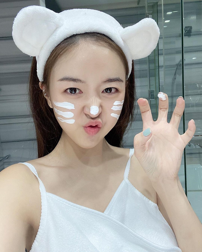 4 sản phẩm skincare khiến da khô như ngói, dùng vào mùa Đông thì chẳng khác nào bức tử nhan sắc-1