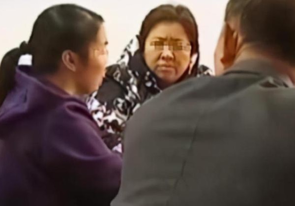 Vợ ngoại tình mang thai với... hàng xóm, 2,1 tỷ đồng dành dụm cũng bị cuỗm mất, chồng giải quyết theo cách chẳng ai ngờ-2