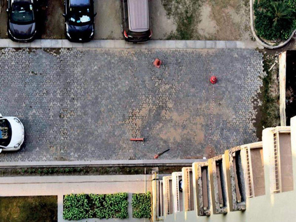 Người phụ nữ cùng con trai 4 tuổi tử vong khi rơi từ tầng 17, tưởng là tai nạn thương tâm nhưng hóa ra là tội ác của gia đình chồng-1