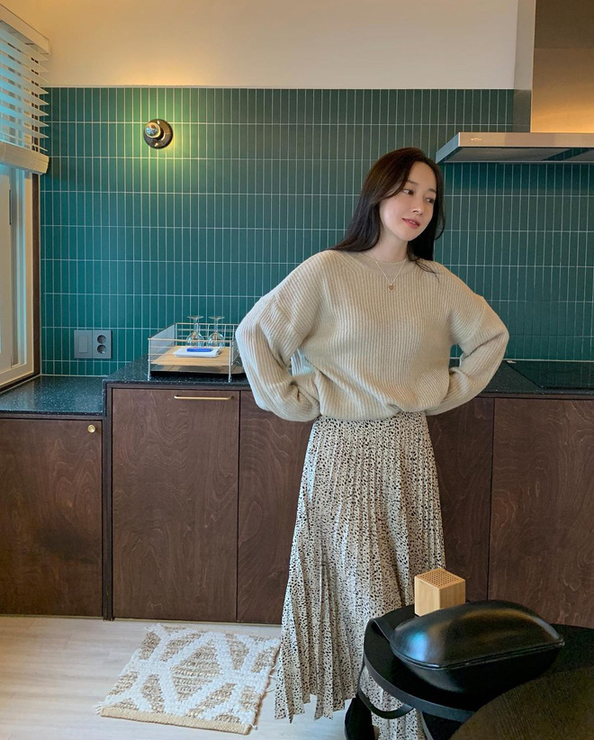 5 công thức lên đồ mùa lạnh xinh ngất ngây mà hội gái Hàn đang thi nhau diện-22