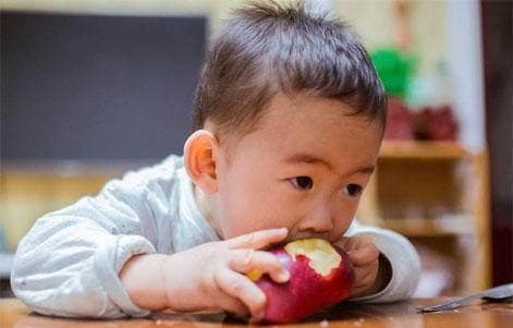 4 kiểu trẻ con dưới đây tưởng chừng có chỉ số thông minh cao nhưng lại khéo giả tạo, khi lớn lên sẽ khó trở thành người làm việc lớn-1