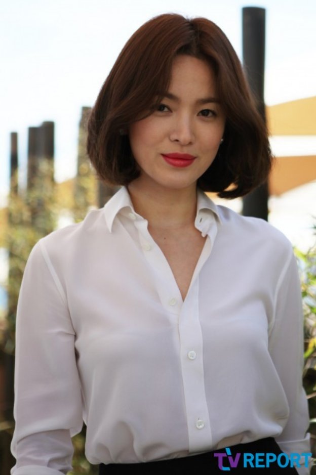 Nhìn bộ sưu tập tóc ngắn của Song Hye Kyo là biết ngay kiểu nào giúp hack tuổi, kiểu nào khiến chị em dừ hẳn đi-2