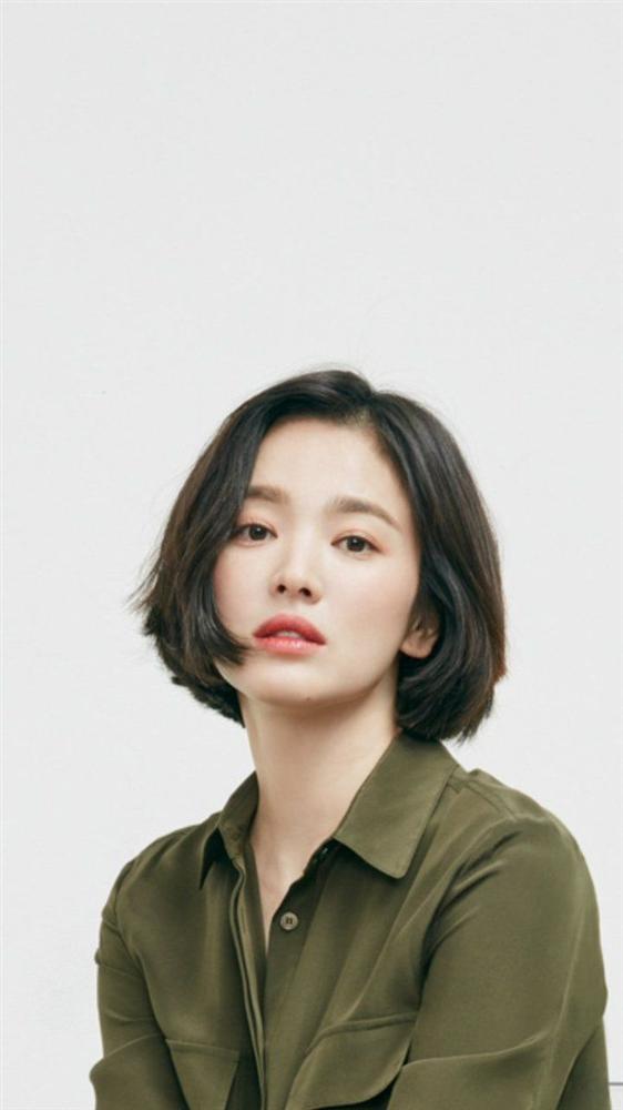 Nhìn bộ sưu tập tóc ngắn của Song Hye Kyo là biết ngay kiểu nào giúp hack tuổi, kiểu nào khiến chị em dừ hẳn đi-9