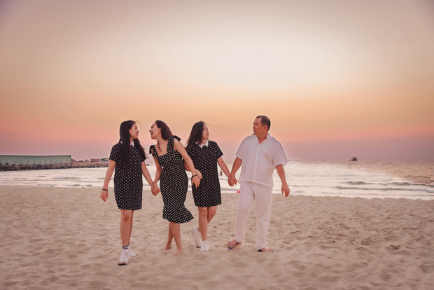 Bất ngờ trước nhan sắc hai cô con gái nhà Bùi Thúy Hạnh: Góc nghiêng thần thánh khoe sống mũi cao, thẳng tắp khiến mẹ tự hào-1