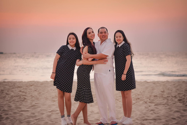 Bất ngờ trước nhan sắc hai cô con gái nhà Bùi Thúy Hạnh: Góc nghiêng thần thánh khoe sống mũi cao, thẳng tắp khiến mẹ tự hào-3