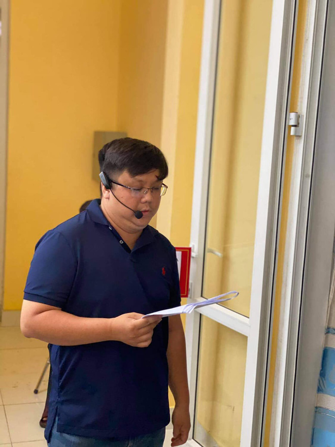 Diễn viên Gia Bảo không biết hành xử, Chí Tài bức xúc bỏ về giữa đêm nhạc từ thiện?-2
