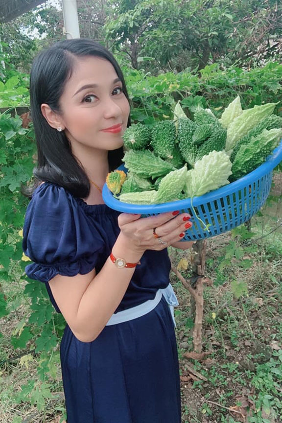 Nhà vườn rộng 2500m2 ngập tràn cây trái của Việt Trinh-3