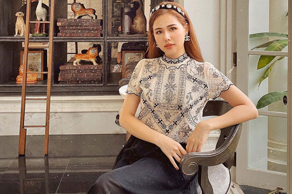 Phanh Lee khoe nhẹ vài góc nhà chuẩn bị đón Tết, netizen choáng ngợp vì độ xa hoa-8