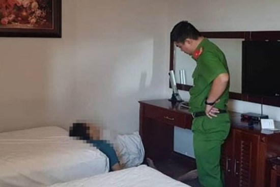 Thiếu tá quân đội tử vong trong khách sạn