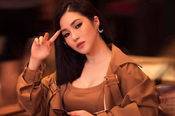 Con gái mắc kẹt ở Mỹ vì Covid-19, bố Hương Tràm khóc nghẹn vì lần đầu tiên Tết vắng bóng con-3