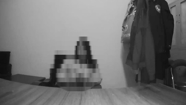 Khao khát tìm việc, cô gái nhận lời quan hệ tình dục 8 lần/tháng với kẻ môi giới, để rồi 3 tháng sau nhận cái kết bẽ bàng-1