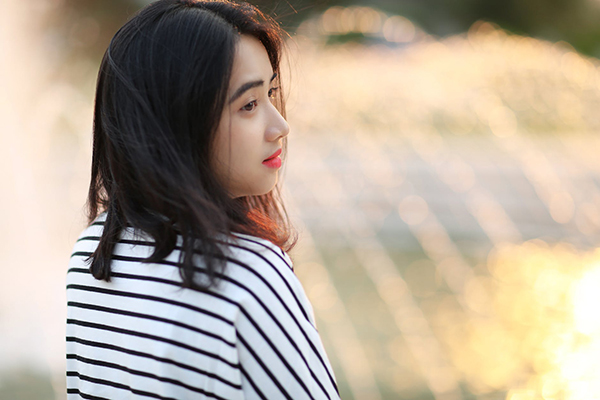 Chị gái đẹp như Hoa hậu một mực đòi cưới anh xe ôm mặt biến dạng ai cũng trách, nhưng nghe chị tâm sự tôi tán thành ngay-2