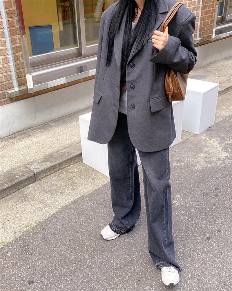 Gái Hàn mặc blazer trông sang chảnh chứ không hề già, các nàng học ngay 10 công thức để có set đồ trendy không cần hỏi-4