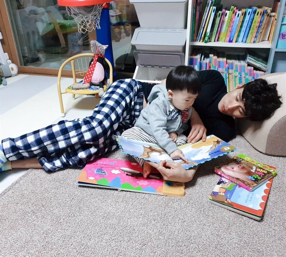 Tôi chưa bao giờ rửa bát sau 5 năm kết hôn: Phụ nữ lười hơn trong hôn nhân sẽ hạnh phúc hơn?-3