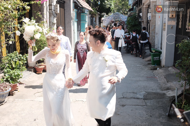 Xemesis ngã cây trong ngày cưới: Đi rước dâu nhưng quên cô dâu, mẹ nhắc mới lộn lại tìm-2