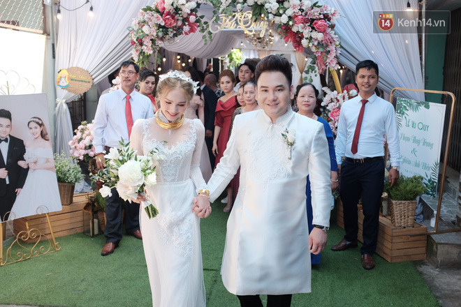 Xemesis ngã cây trong ngày cưới: Đi rước dâu nhưng quên cô dâu, mẹ nhắc mới lộn lại tìm-3