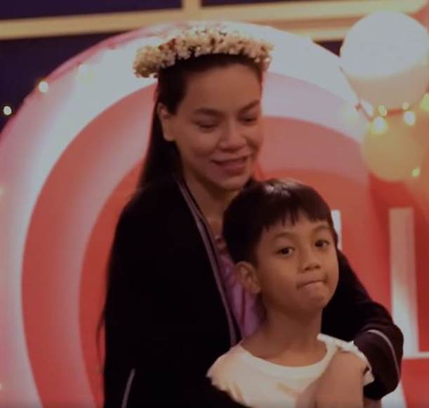 Chi tiết cực nhỏ cho thấy thái độ của Hồ Ngọc Hà với Subeo sau khi sinh con và nhận lời cầu hôn của Kim Lý-3