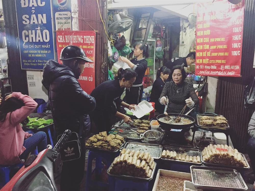 Mùa rươi đến, mới đầu vụ mà dân buôn đã bán tấp nập với giá nửa triệu đồng/kg-6