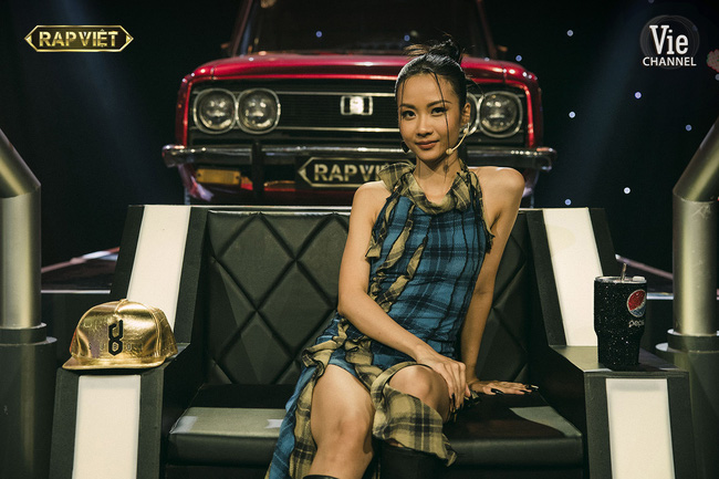 Rap Việt: Vượt mặt G.Ducky, Dế Choắt xuất sắc giành ngôi vị Quán quân-22