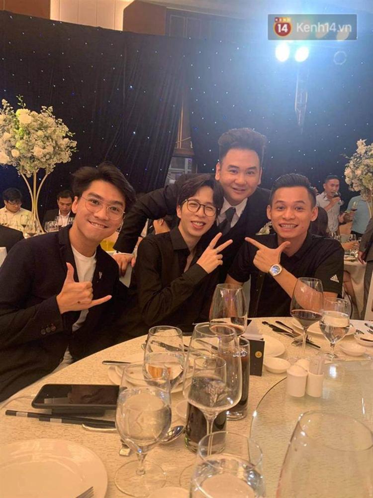 Tứ hoàng streamer hội tụ ở đám cưới Xemesis - Xoài Non, vừa nhìn đã thấy cả một bầu trời nổi tiếng và tiền tài-8