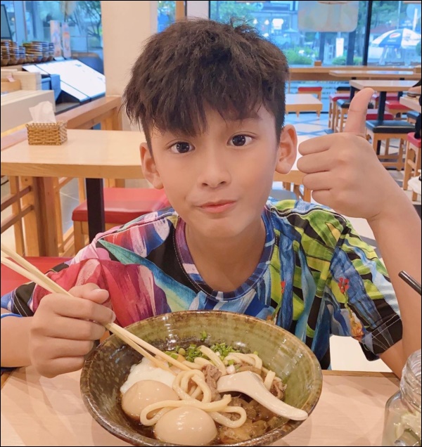 Con trai 9 tuổi của Lệ Quyên đam mê môn thể thao dành cho giới nhà giàu, chồng cũ tiết lộ còn ngon” hơn cả bố-3