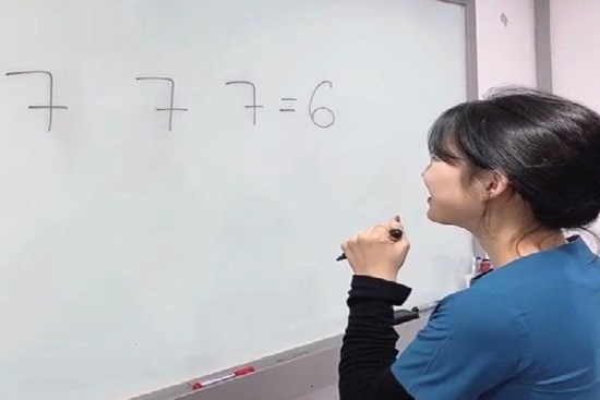 Bài toán điền vào chỗ trống khiến sinh viên Y bó tay, hóa ra đáp án lại dễ không ngờ