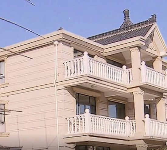 Chi hơn 9,8 tỷ đồng mua 6 căn biệt thự ở Thượng Hải, 20 năm sau người chủ trở về và chết lặng vì cảnh tượng lạ lẫm trước mắt-3