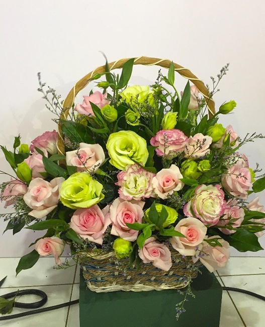 Mách bạn cách chọn và cắm hoa chào mừng ngày Nhà giáo Việt Nam 20/11 thật trang trọng, ý nghĩa-20