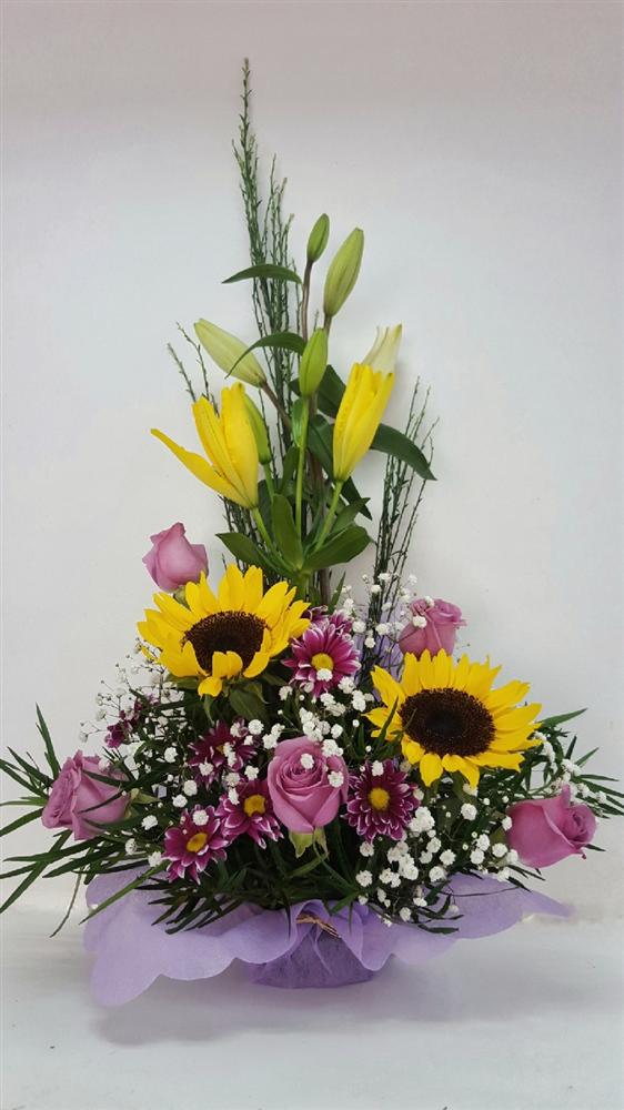 Mách bạn cách chọn và cắm hoa chào mừng ngày Nhà giáo Việt Nam 20/11 thật trang trọng, ý nghĩa-24