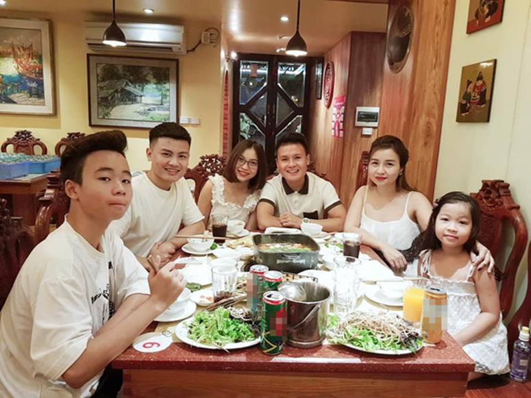 Sau biến cuộc sống mà”, Nhật Lê bất ngờ để lộ mối quan hệ hiện tại với người thân Quang Hải-3