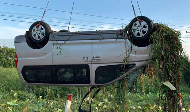 Đưa thi hài các nạn nhân trong vụ tai nạn thảm khốc ở Campuchia về Việt Nam-2