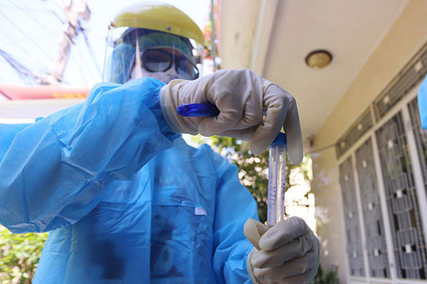 Bệnh nhân COVID-19 số 1032 ở Hà Nội dương tính sau khi xuất viện: Đã có kết quả âm tính-5