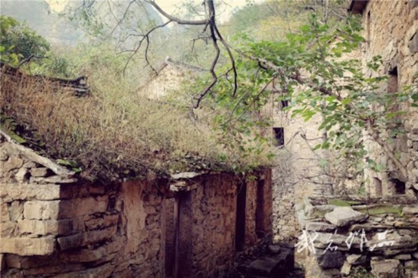 Ngôi làng ma ám đáng sợ nhất Trung Quốc: Không ai đủ can đảm quay lại lần thứ 2 và bí ẩn về chiếc ghế Thái sư bị dính lời nguyền-5