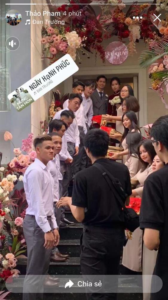 Lộ diện những hình ảnh nóng đầu tiên trong đám cưới Công Phượng - Viên Minh, đội bê tráp toàn gương mặt hot của làng túc cầu-3