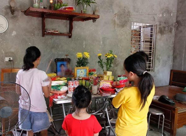 Cha mẹ già xót xa khi con trai hại vợ, đẩy 5 đứa trẻ vào cảnh mồ côi-1