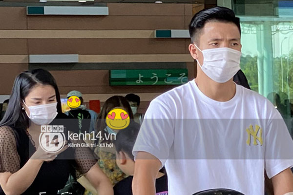 Lộ diện người mang váy cưới của vợ Công Phượng tới khách sạn, mọi lối đi được rào chắn đến tuyệt mật, nhất cử nhất động của người lạ cũng sẽ bị hỏi thăm-6