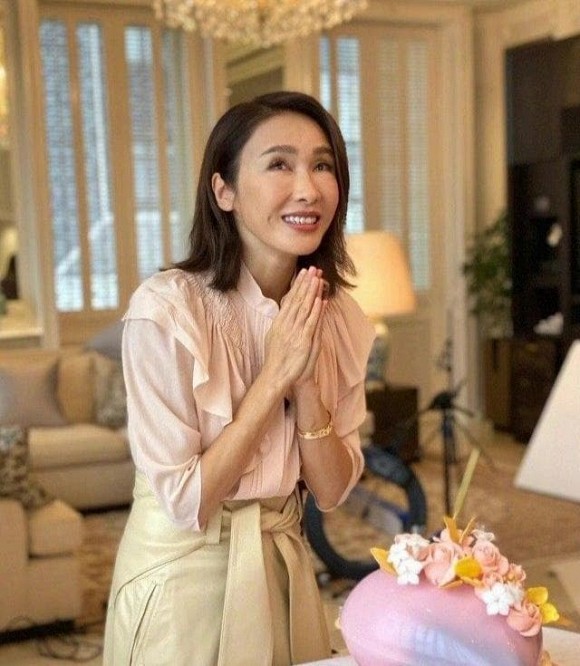 Không gian bên trong biệt thự 38 triệu USD của đệ nhất mĩ nhân TVB Lê Tư-8