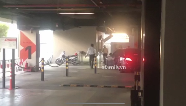 HOT: Công Phượng, Viên Minh đã đến khách sạn nhưng giữ kín hình ảnh tuyệt đối bằng lối đi riêng, bố mẹ chú rể tiết lộ bất ngờ về nàng dâu mới-4