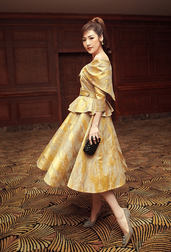 Á hậu Tú Anh trải lòng trước đêm Chung kết HHVN 2020: Từng bị đồn là cháu gái Trưởng BTC, thấy buồn khi mọi người nghĩ Hoa hậu, Á hậu là vô tích sự-5