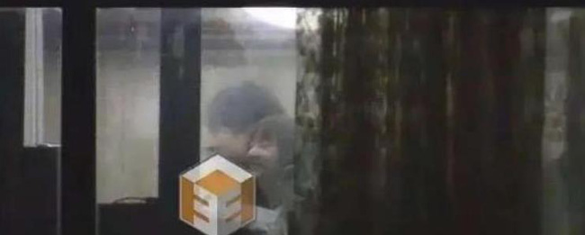 Mỹ nhân tai tiếng bậc nhất Cbiz Tôn Y: Từ đổi tình lấy vai diễn, cắm sừng mỹ nam Sở Kiều Truyện cho tới nghi vấn cặp kè với người đáng tuổi cha-8