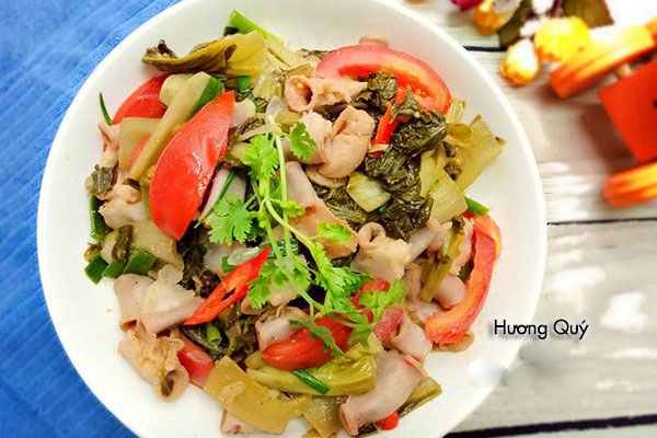 Công thức thần thánh làm nên món lẩu gà lá é cực phẩm chuẩn vị Đà Lạt, bí quyết nằm ở loại nước đơn giản này-5