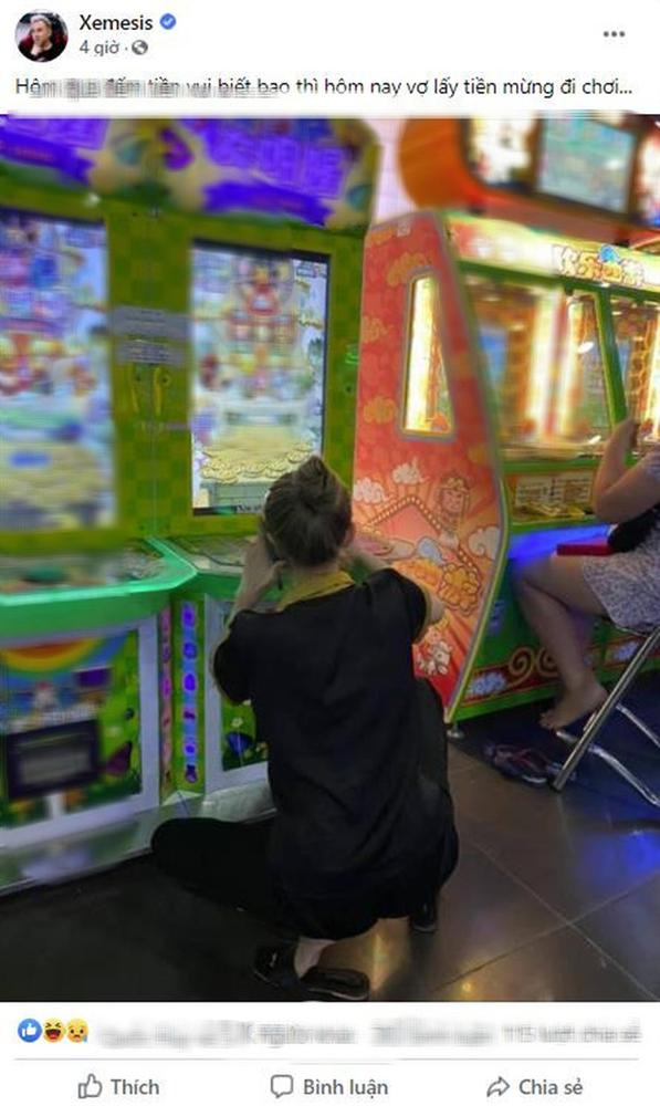 Hậu đám cưới bạc tỷ, Xemesis bất lực trước cảnh Xoài Non lấy tiền mừng đi... chơi điện tử-3