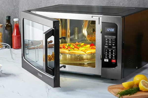 Nhà bạn đã sử dụng đồ điện trên 10 năm? Đừng cố sửa chữa nếu chúng bị hỏng bởi những đồ điện quá tuổi này tiềm ẩn nguy cơ vô cùng lớn-10