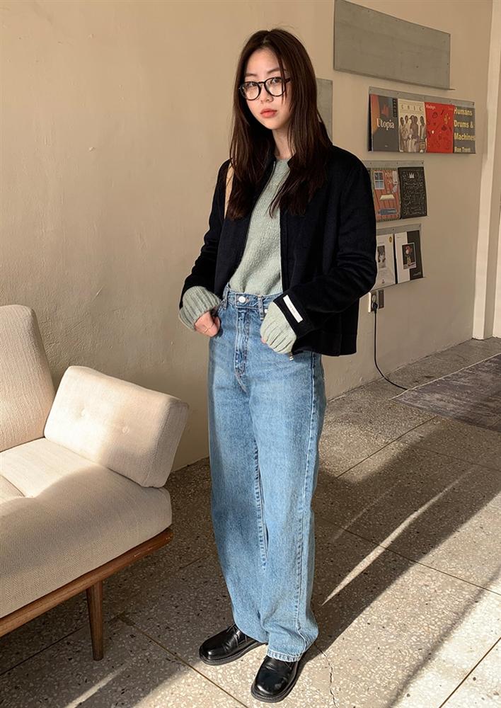 3 kiểu quần không thể thiếu cho mùa lạnh, vừa ấm lại vừa sang xịn chốn sở làm-1