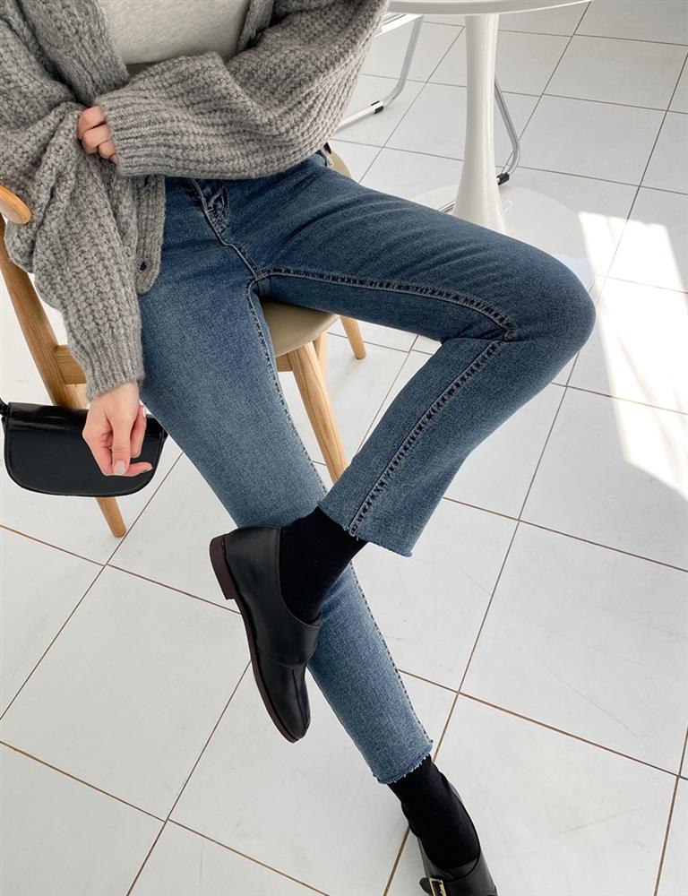 3 kiểu quần không thể thiếu cho mùa lạnh, vừa ấm lại vừa sang xịn chốn sở làm-2