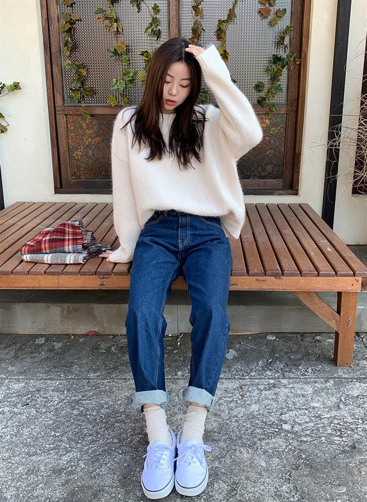 3 kiểu quần không thể thiếu cho mùa lạnh, vừa ấm lại vừa sang xịn chốn sở làm-3