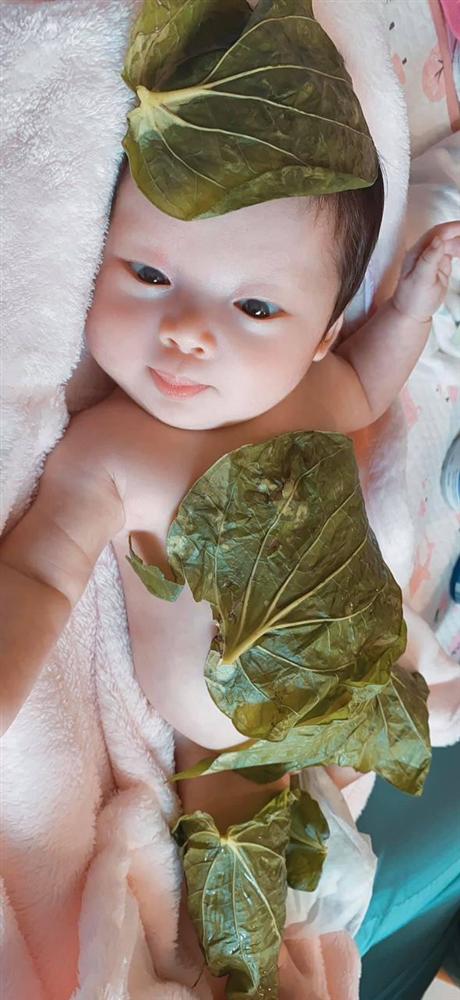 Hồ Ngọc Hà cho con đắp lá trầu không làm ai cũng tò mò, tìm hiểu thì thấy việc này đem lại nhiều lợi ích bất ngờ-2