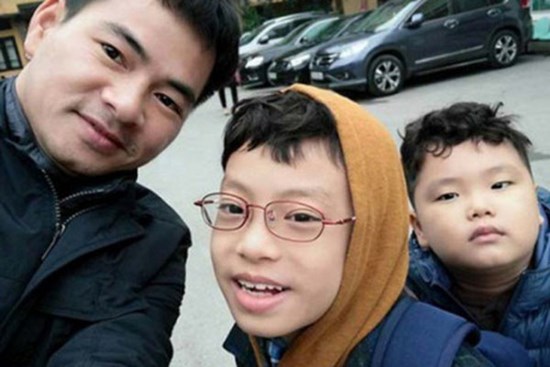 Xuân Bắc - một ông bố “rất khác” của showbiz Việt, không hổ danh phụ huynh mẫu mực, “của hiếm” của làng giải trí