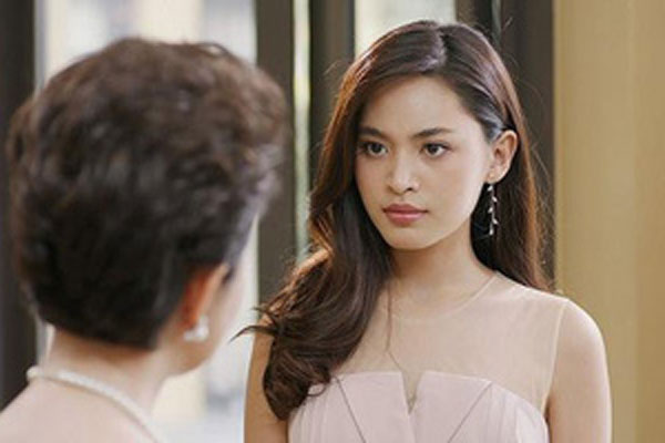 Cả tháng chồng mới về nhưng vợ cứ cau có, xa lánh không cho gần gũi, tôi nghi ngờ lắp camera theo dõi để rồi bật khóc với những gì nhìn thấy-2